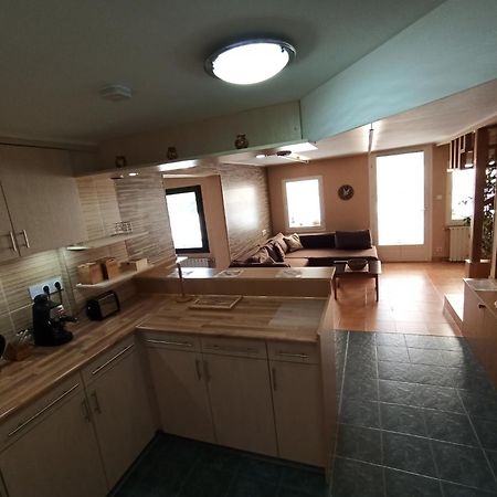 Pelso Holiday Apartments Bambusz Siófok Eksteriør billede