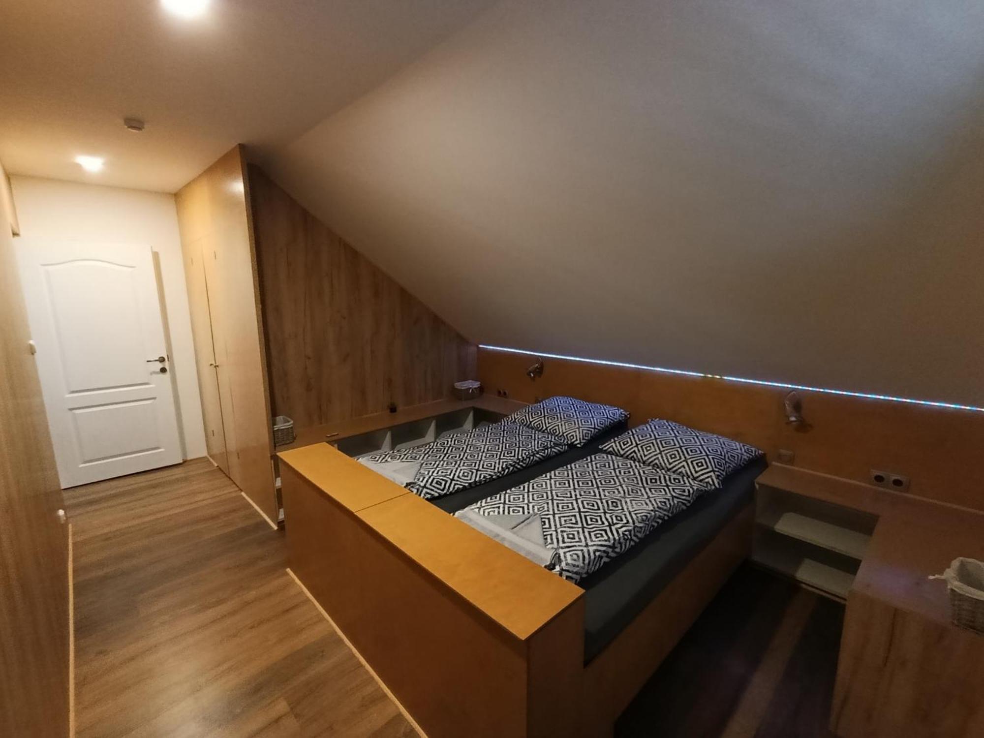 Pelso Holiday Apartments Bambusz Siófok Eksteriør billede
